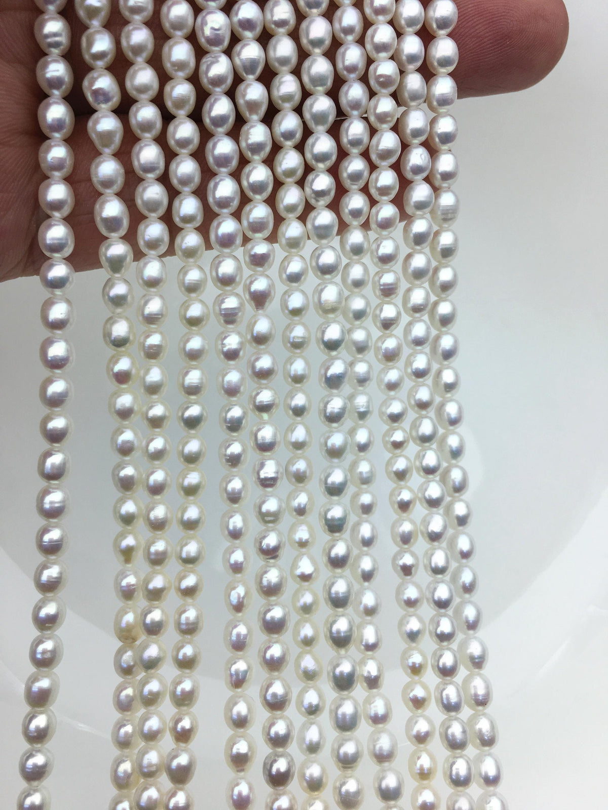 AA+ 4-4.5mm*4.4-5.6mm white rice freshwater pearls,Cultured white rice freshwater pearls beads strand,diy ,Valentine's Day gift,LR4-2A-1