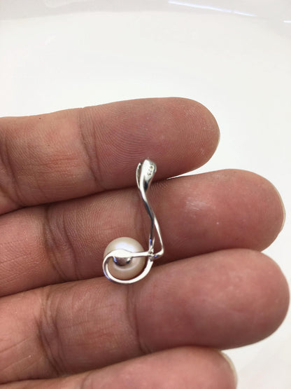 AAA 9mm White Round Pearl Pendant, natural color pearl,pearl necklace - NC1-T30