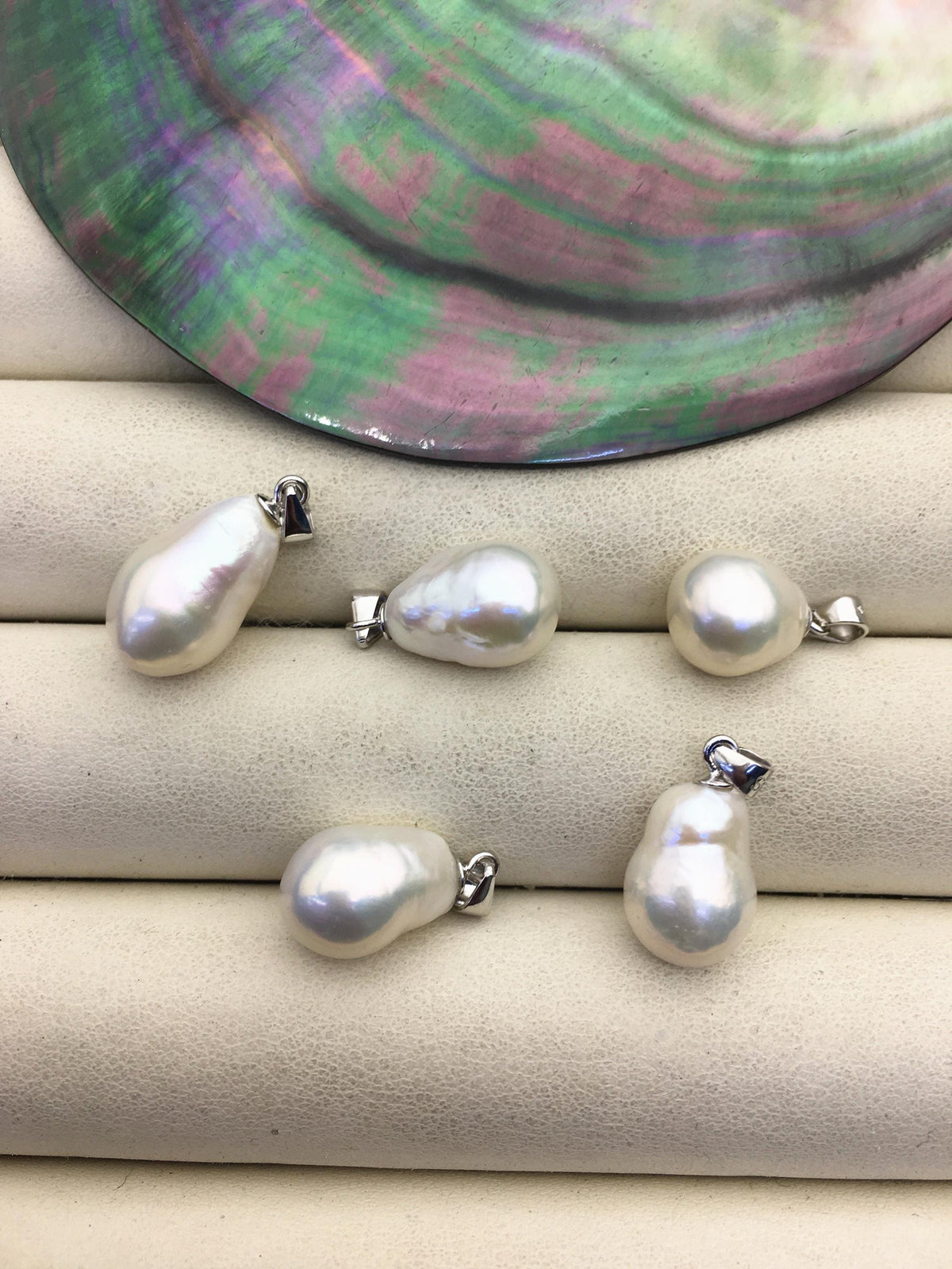 2pcs AAA 9-10mm White teardrop pearl pendant , Drop Rice Pearl necklace- NC1-033-5
