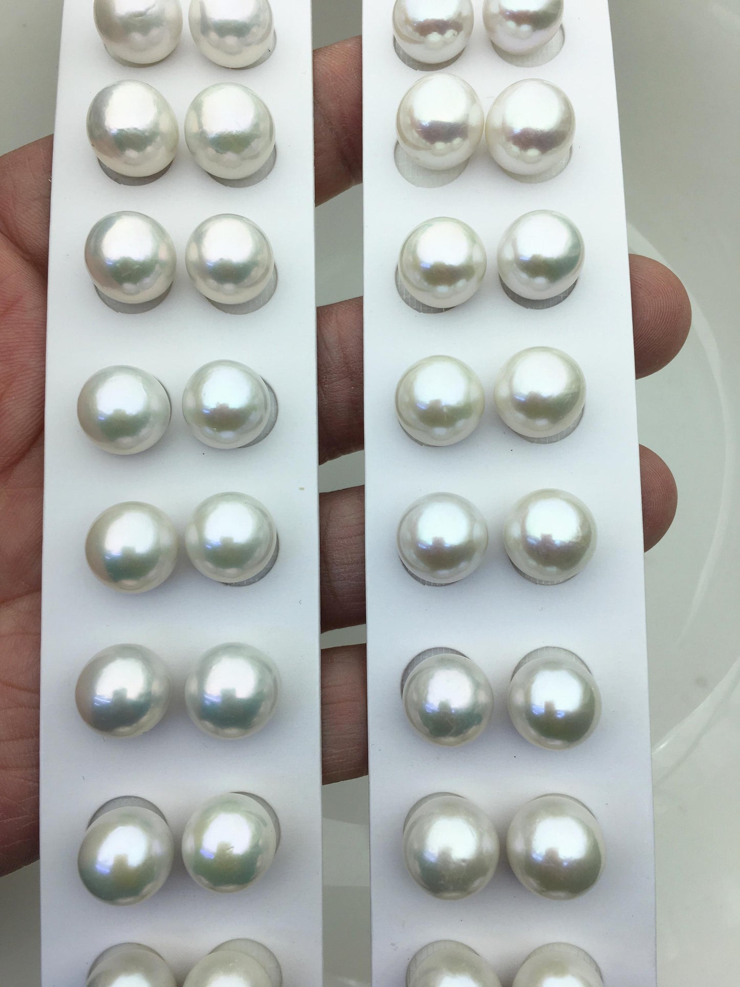 2 pairs AAA- 11-12mm white round freshwater pearl pair,no hole,RP11-3A-3