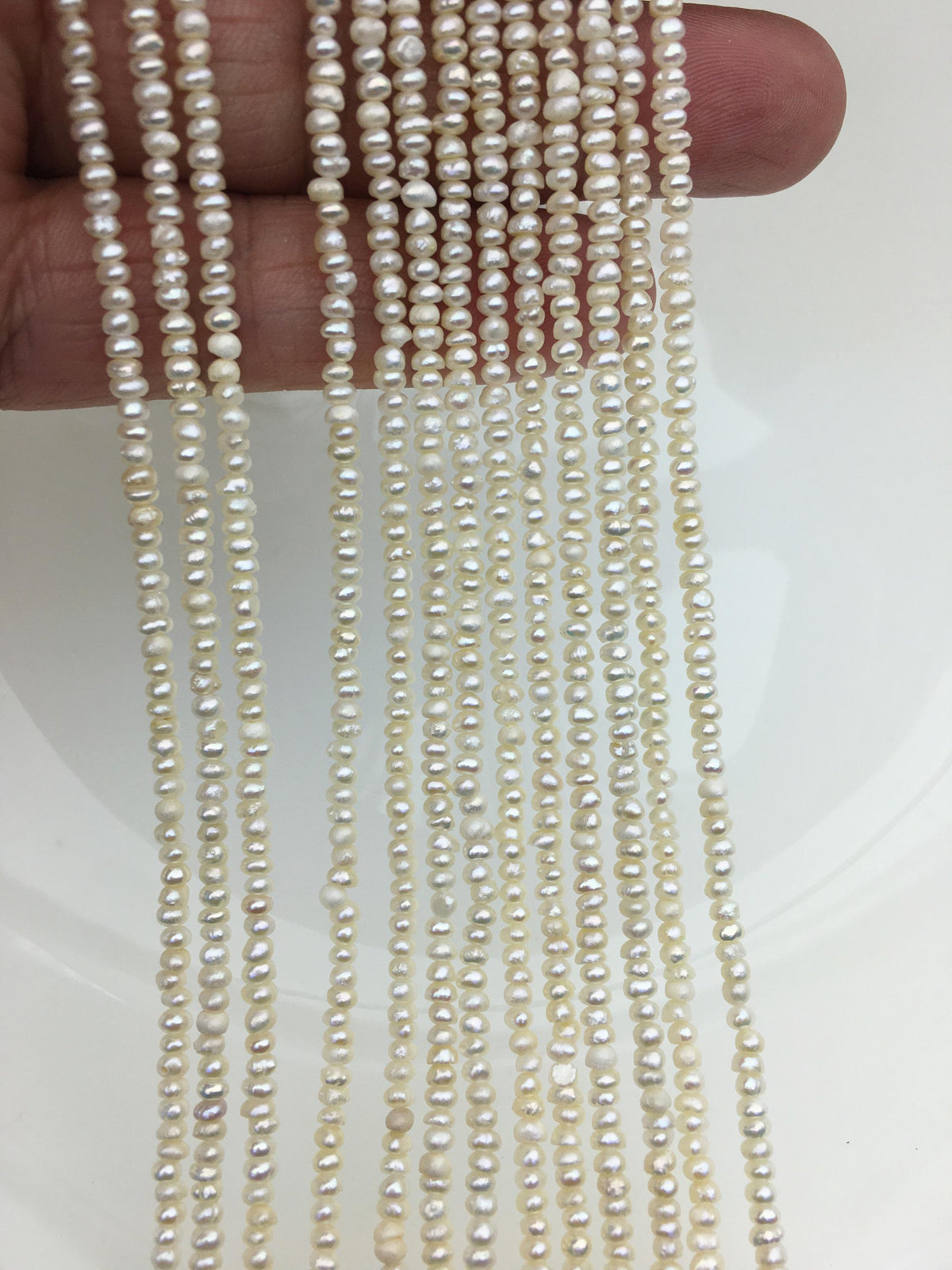 AA 2.5-3mm tiny white button round pearls,full strand,Rondelle pearl Beads,white freshwater pearl,loose strands,SM2-2A-3