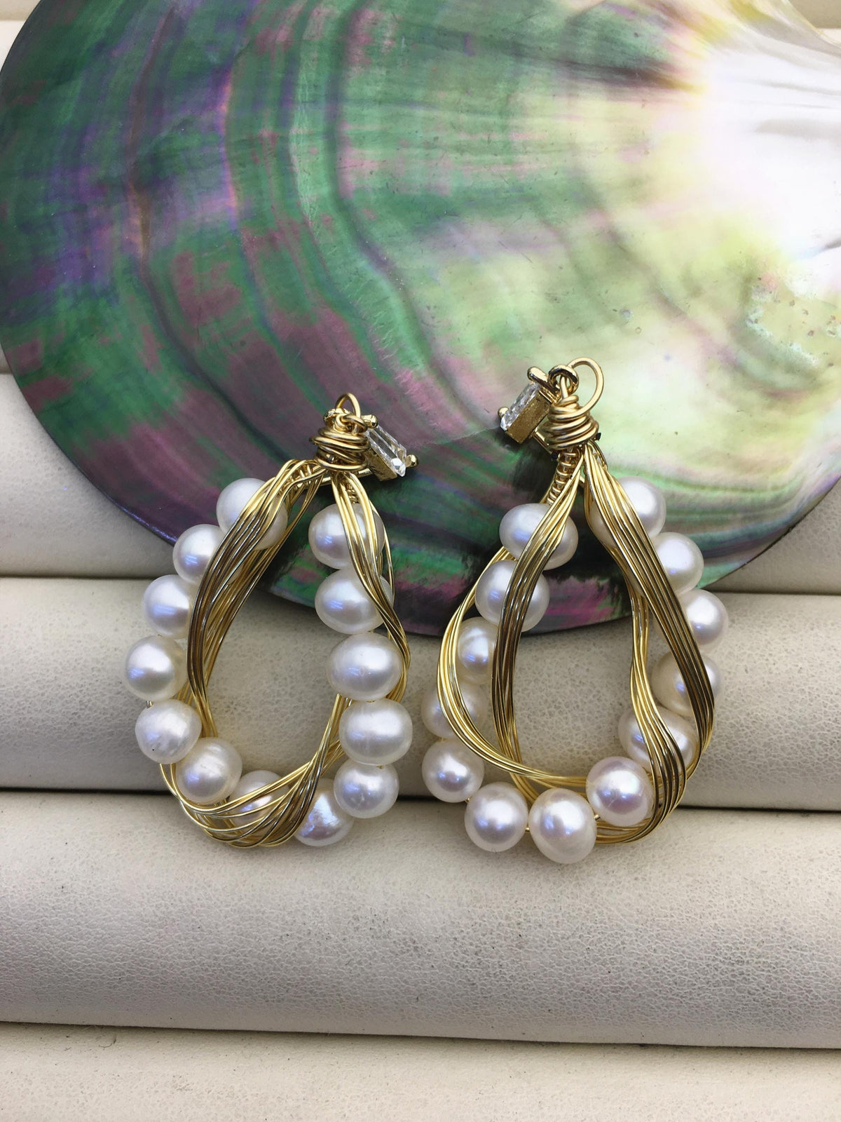white pearl hook earrings,earring with white baroque Natural Pearl,SE3-120-3