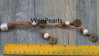 letter coin potato pearl Pearl and Leather Lariat Necklace, Light Brwon Leather Pearl necklace, Leather baroque pearl necklace,Le2-046