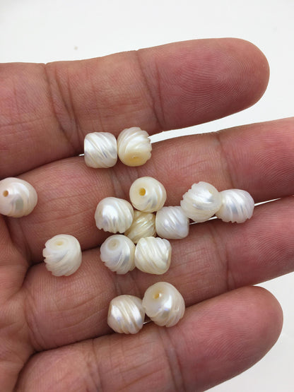 2pcs AAA 7-8mm white cylinder Carved Freshwater Pearl - through hole - CAC-T9