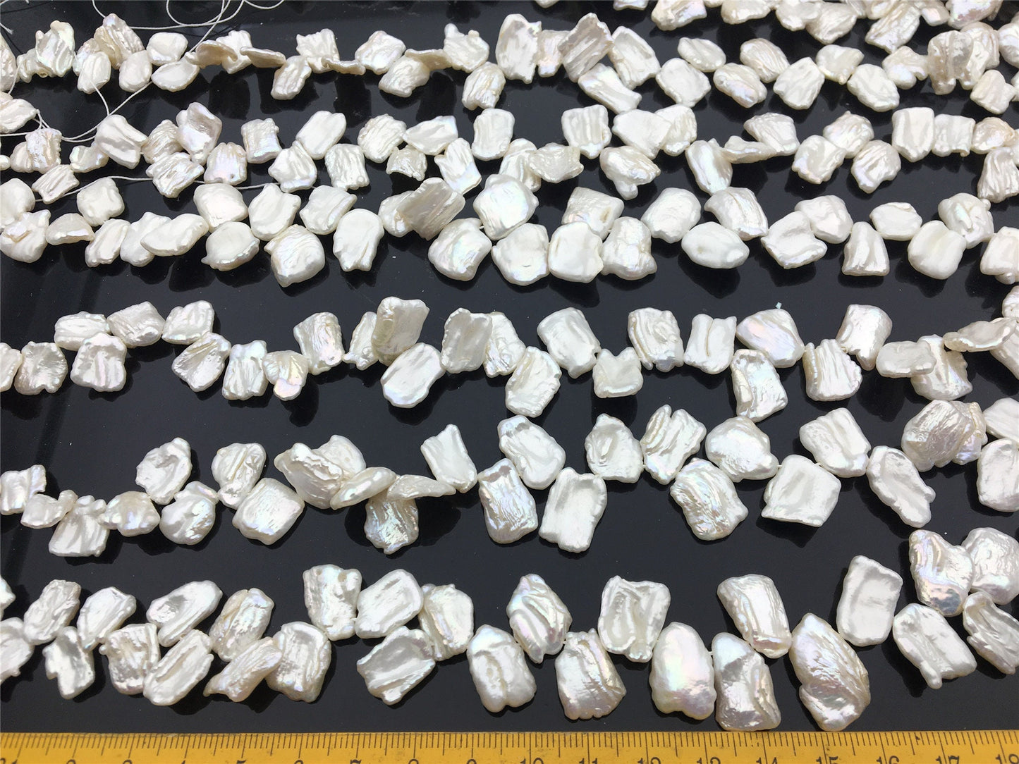 AA+ 8-10x13-17mm White Keshi freshwater Pearls,Very high luster,good quality,wholesale price,baroque pearl,keshi pearl strands,ZS-129-35