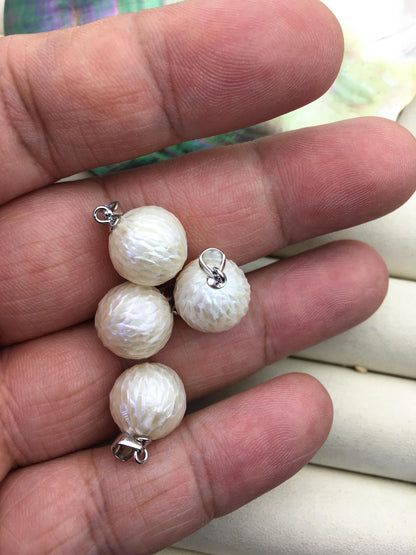 2pcs AAA 11/12/13mm White Freshwater Pearl pengdant - sterling silver - Hand Carved - NC1-020