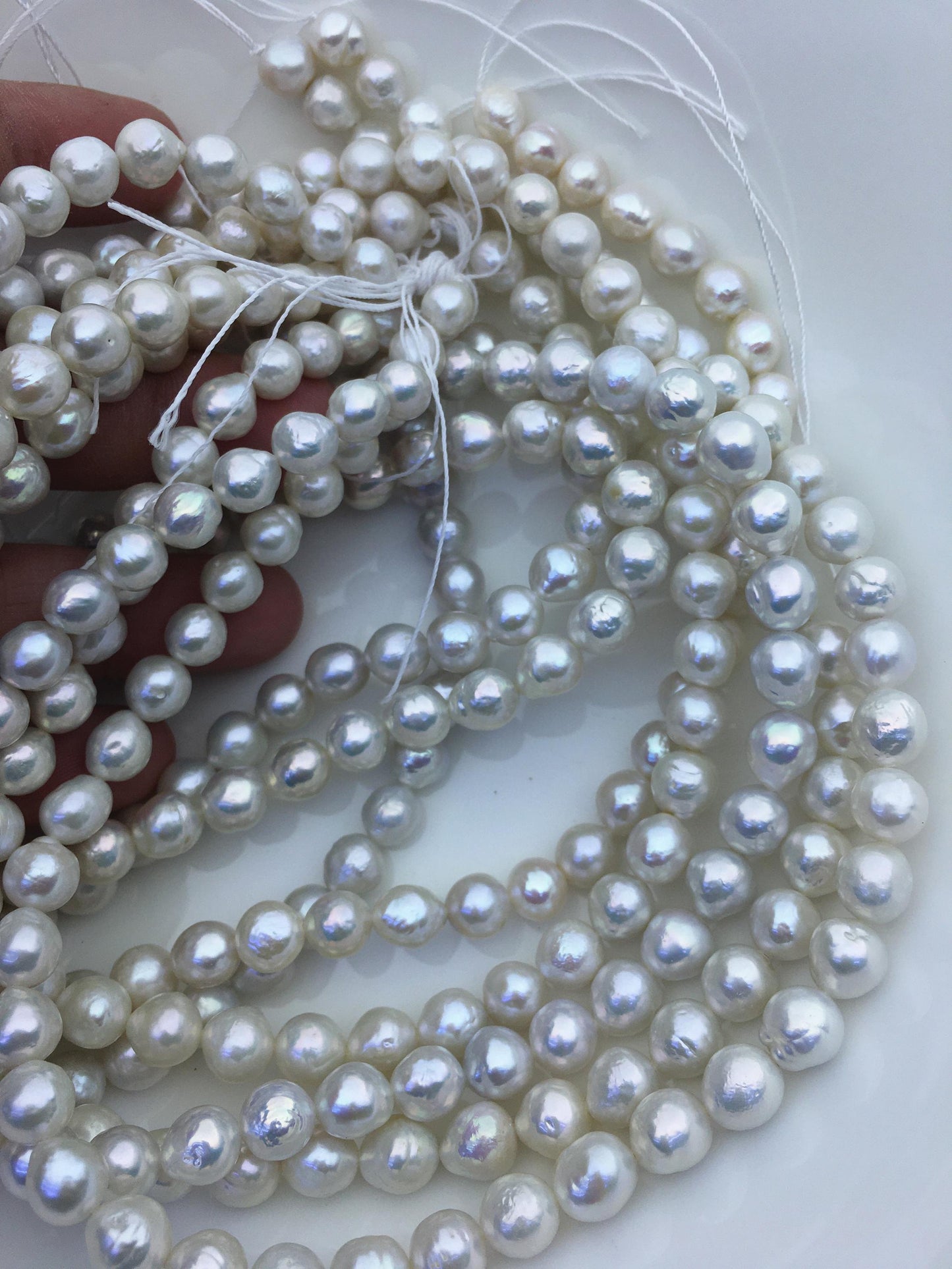 AA+ 7-9mm white baroque near round Edison Freshwater Pearl,ED12-2A-5-39
