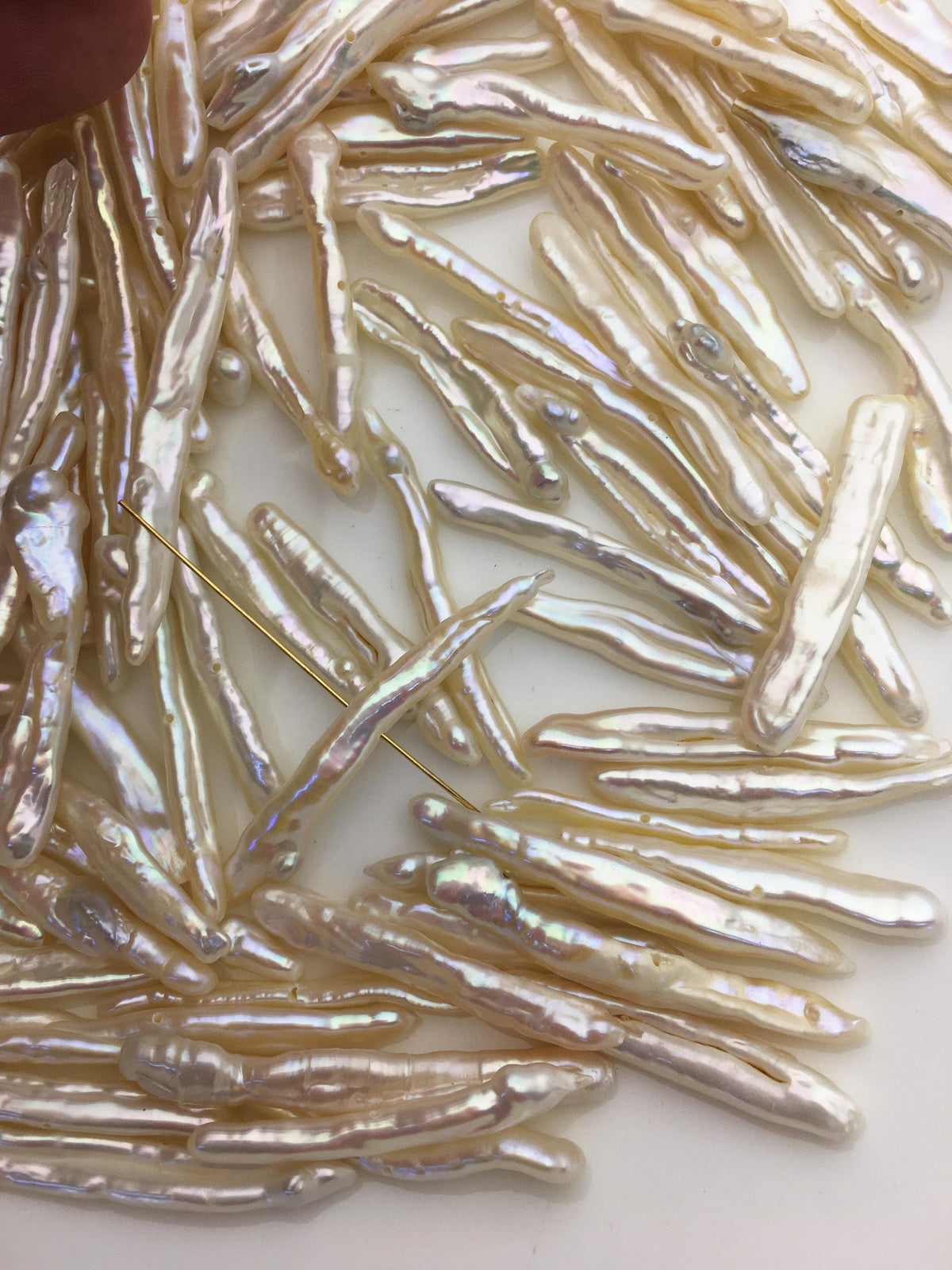 20pcs AAA/AA+ 4-6mm white Toothpick Freshwater Pearls, middle drill hole,ZS-80-T8