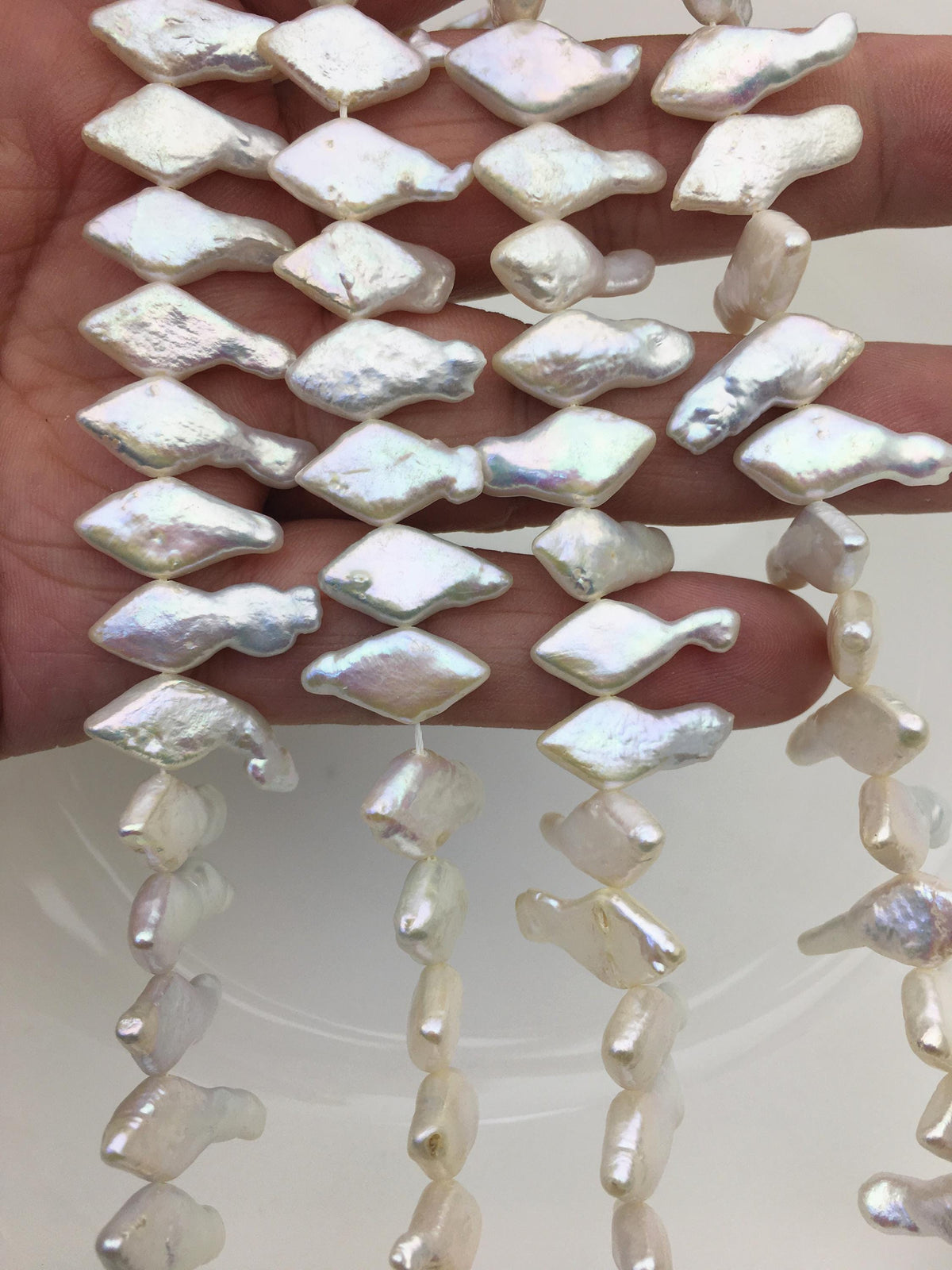 AA+ 8-9mm White diamond Shape Freshwater Pearl,ZS-103-5
