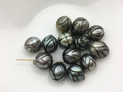 1pc 12-13mm Lotus Flower Carved Tahitian Pearl - Hand Carved - Tattoo Tahitian Pearls, carved pearls, flower designs,CAC-FLW-9-14