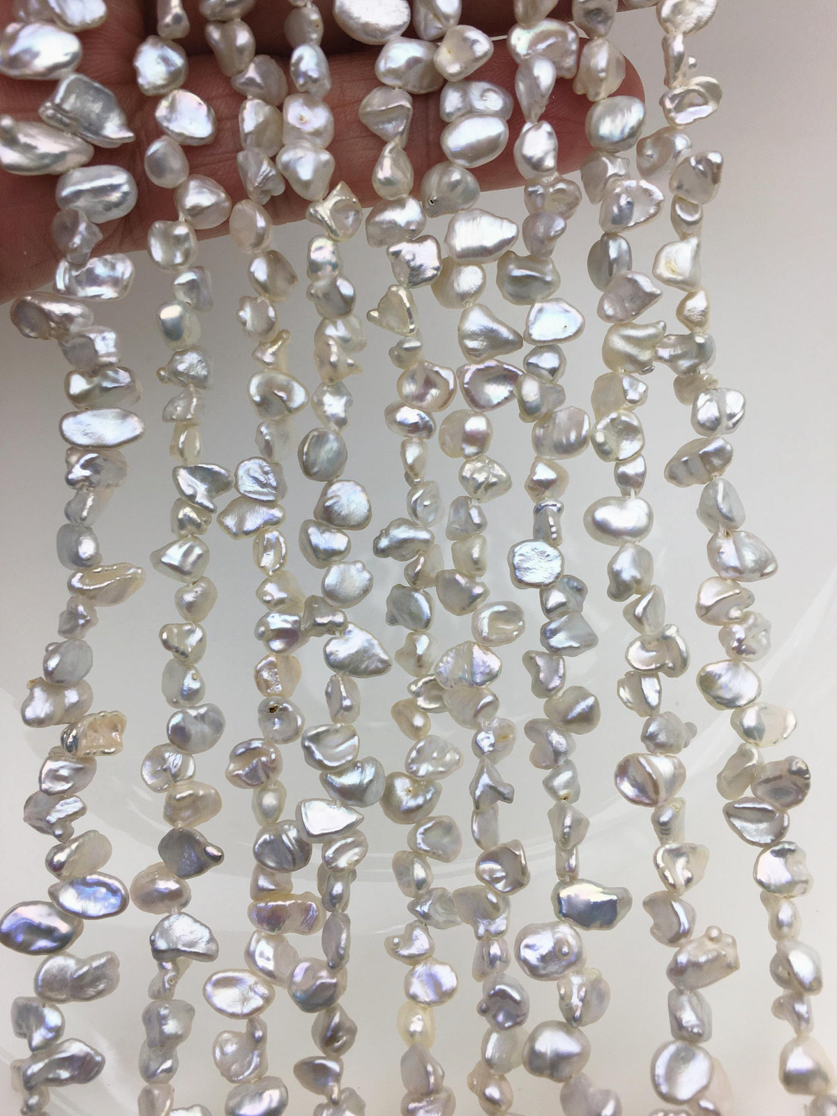 AAA 4-5mm white Keshi Pearls,full strand,wholesale price,baroque pearl,keshi pearl strands,ZS-129-4