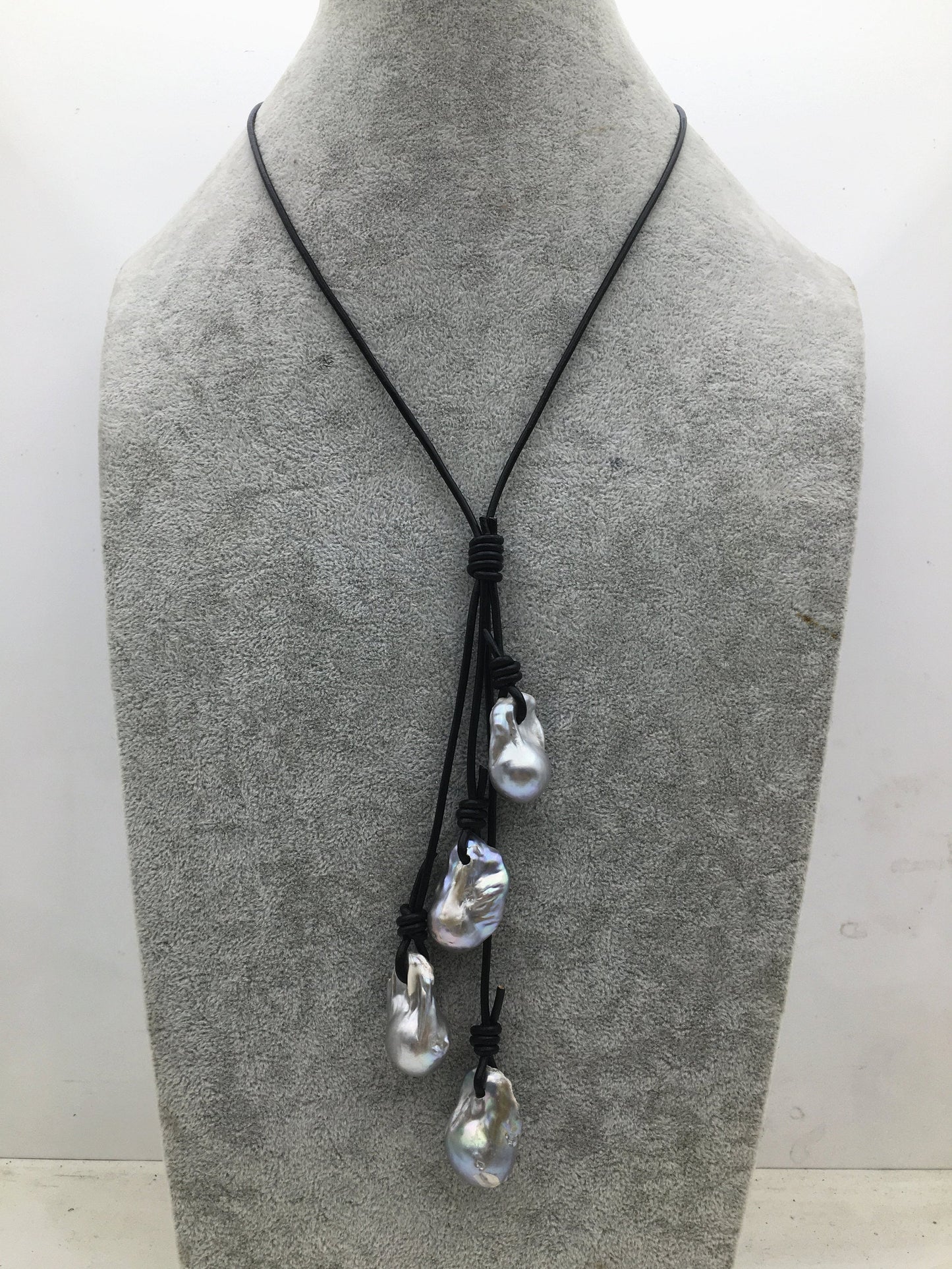Four Gray Flame ball pearl and leather necklace,Baroque Freshwater Pearl Drop Necklace,Flaming ball pearl necklace,wholesale,Le4-059