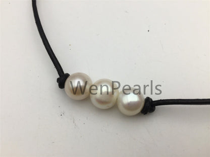 Three pearl Leather Pearls Bracelet - 10mm near round pearl - Genuine freshwater pearl - Real leather - Le7-083