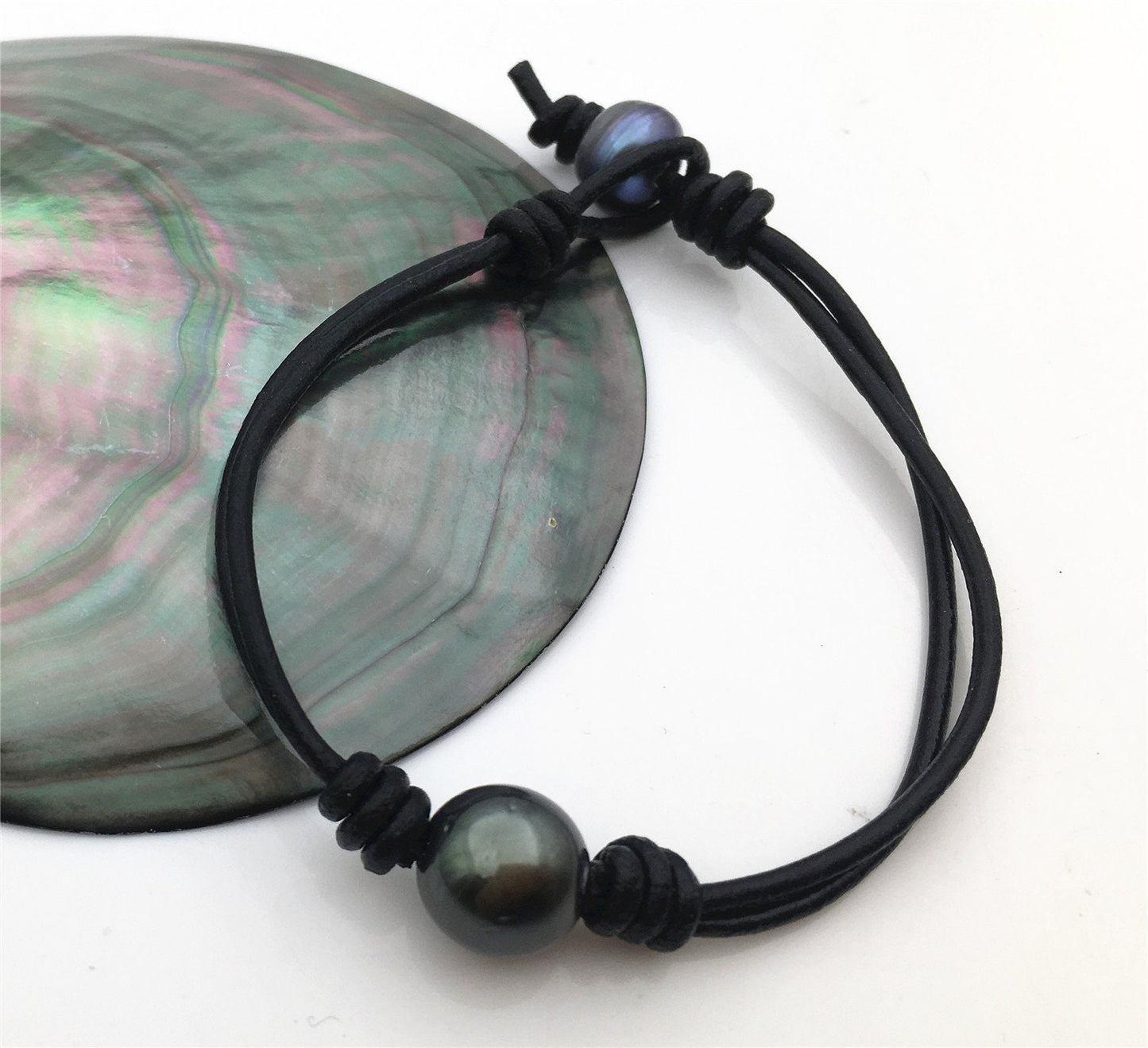 11mm Single Round Black Green Tahitian pearl Leather Cord bracelet,SELECT leather color, Pearl Leather bracelet,Le10-011