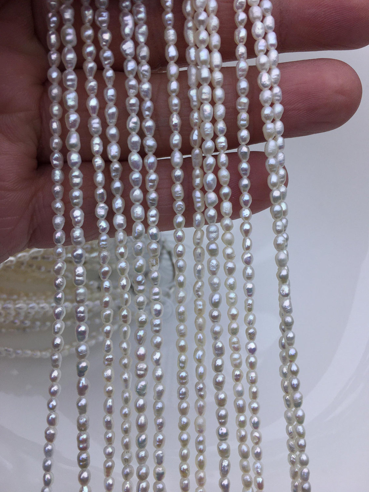 AA 2.5-3mm white rice freshwater pearls,genuine pearl,Cultured pearl,diy pearl beads,LR2-T4