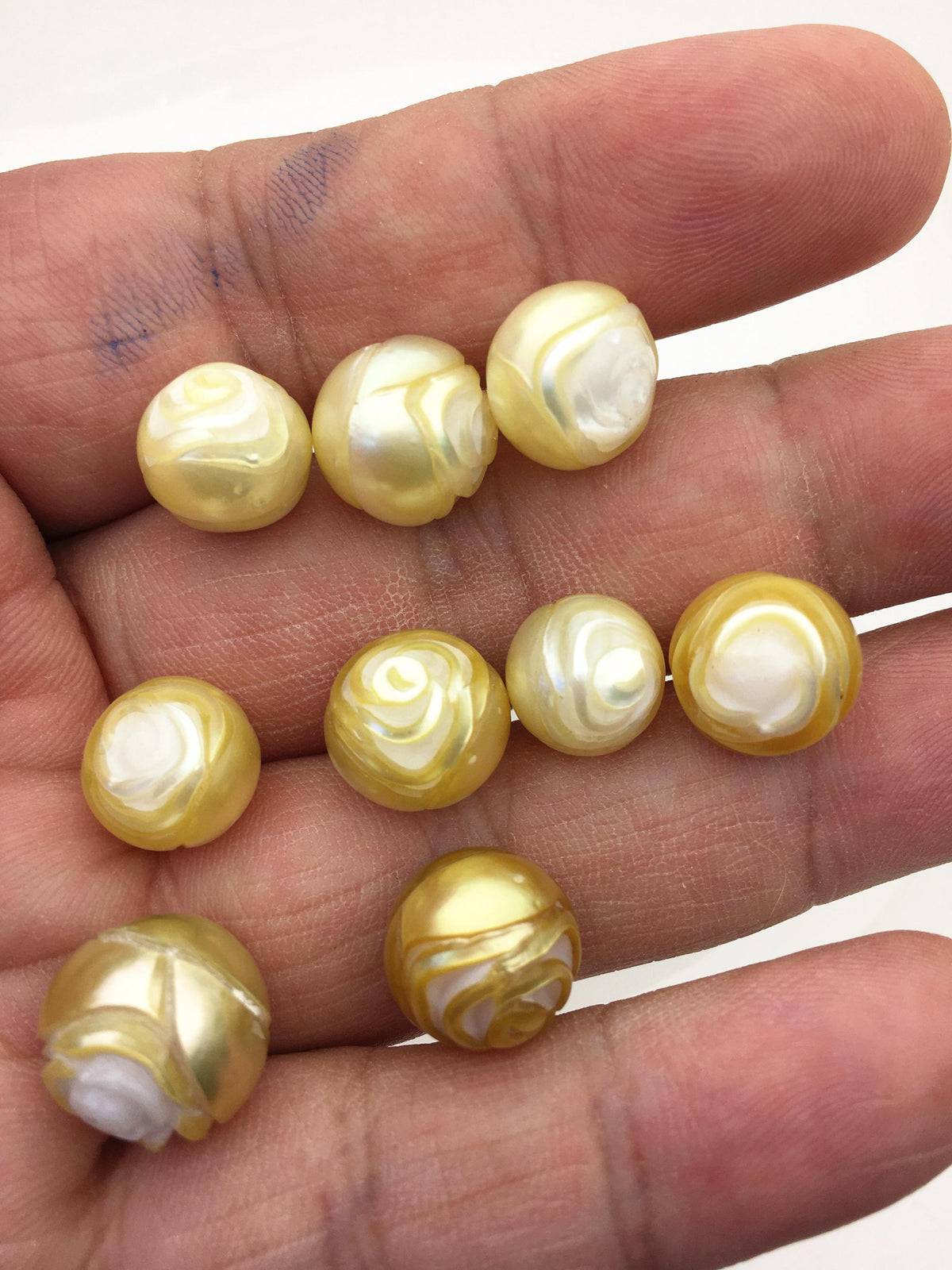 9pcs AAA/AA+ 11-14mm Rose Carved South Sea Pearl - Hand Carved - Tattoo Tahitian Pearls, carved pearls, flower designs,CAC-T19
