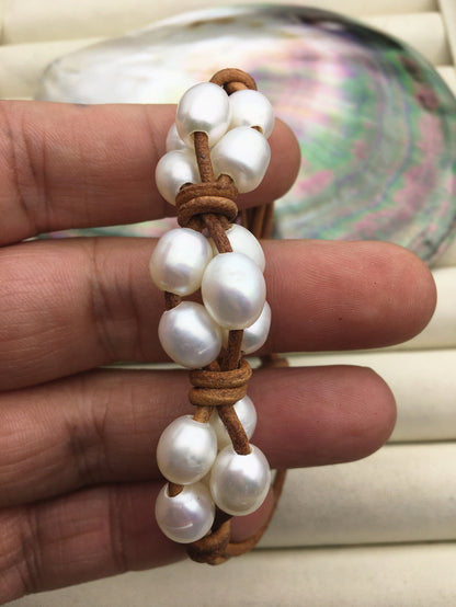 Rice white pearl leather necklace,twisted leather pearl bracelet, knotted freshwater pearl bracelet,Leather Pearls Bracelet,Le21-004