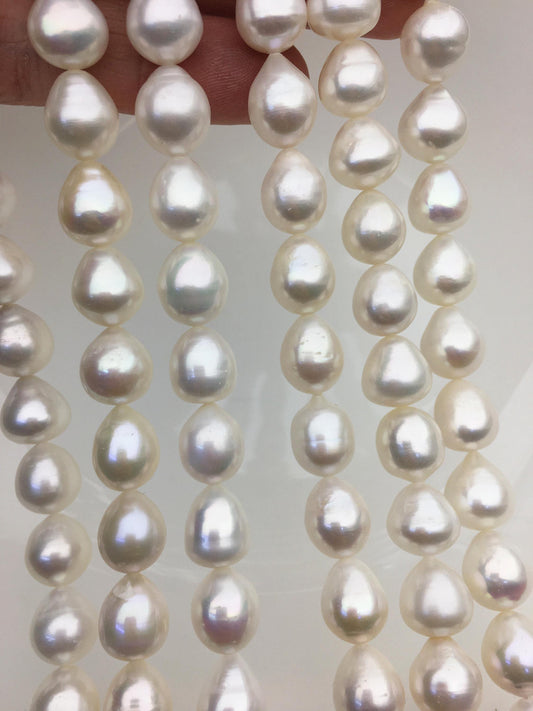 AA+ 10-11mm white short teardrop freshwater pearls,LR11-T1