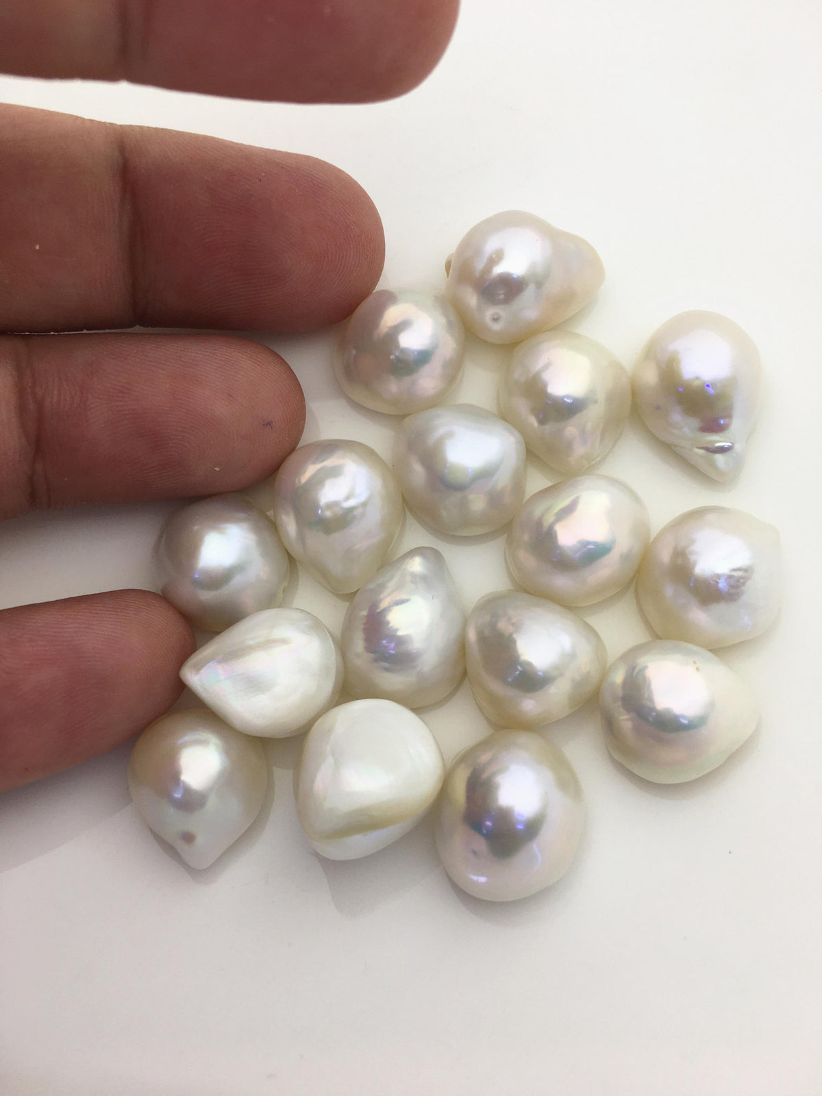 10pcs AAA 13-14mm white Baroque Mabe Freshwater Pearls,no hole,MB-T81