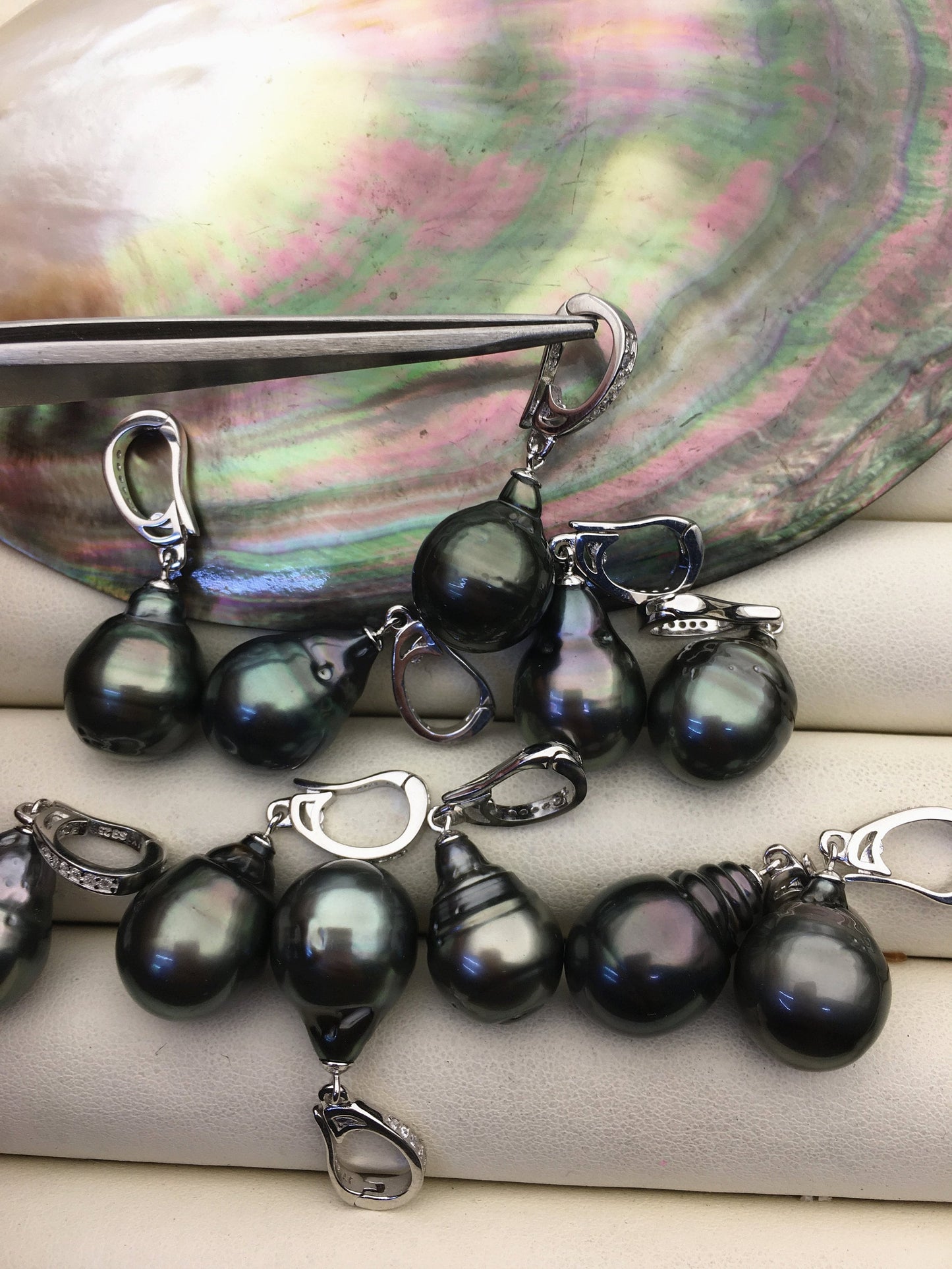 1pc AA+ 10-12mm Tahitian Pearl Pendant, natural color pearl,pearl necklace - NC1-001-1