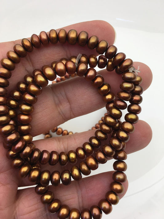 2pcs AAA 7'' 6-7mm brown button round Freshwater pearl Elastic string Bracelet,B8-T4