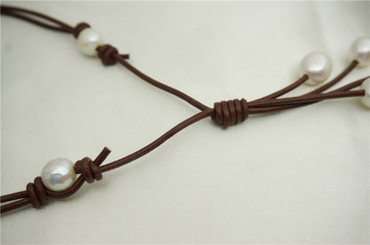 Freshwater Pearl and Leather Lariat Necklace, Light Brwon Leather Pearl necklace, Leather baroque pearl necklace,Le1-037