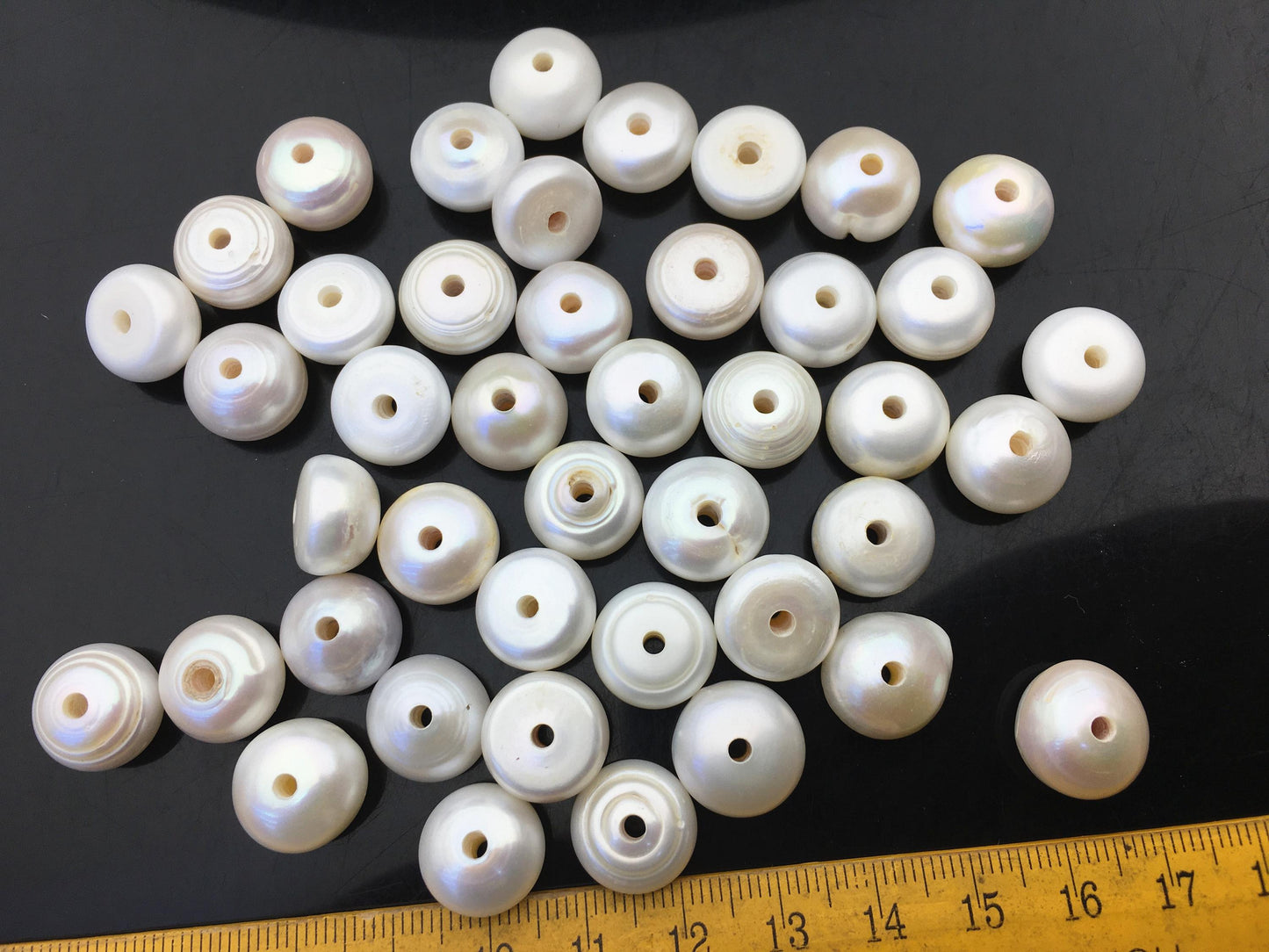 20pcs Very Big AA 13-14mm white button freshwater pearls,2.2mm large hole,Rondelle pearl Beads,pearls for leather,SM13-2A-6