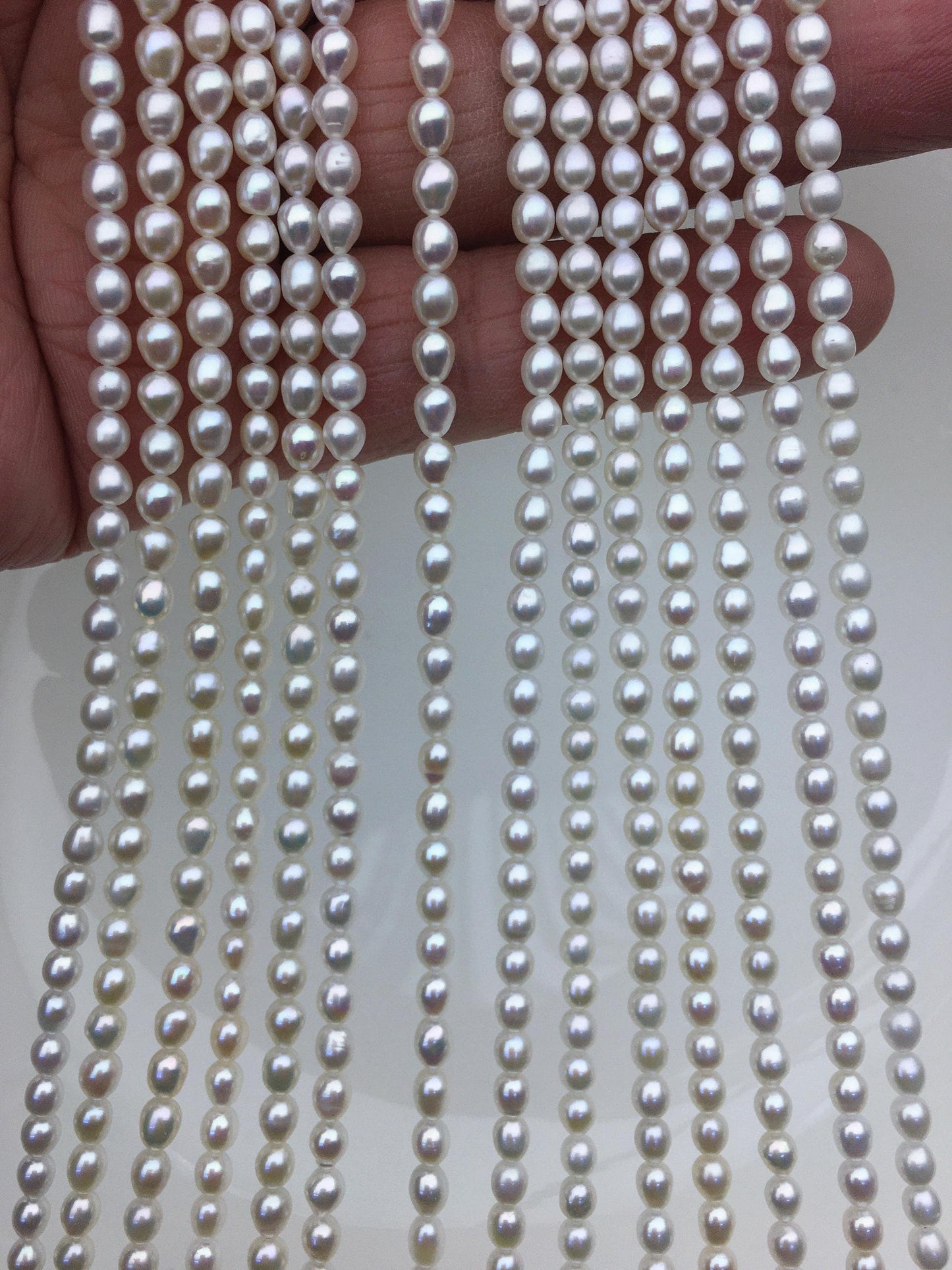 AAA 3.5-4x4-5mm white short rice pearls,full strand,oval loose pearl beads,diy pearl beads,genuine pearl,Cultured pearl,LR3-3A-33