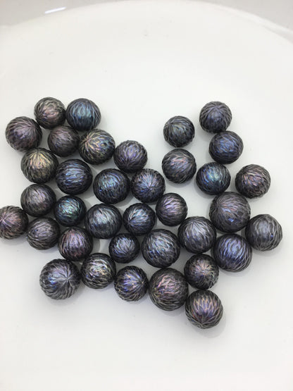 Shine!1pc AAA 11-15mm deep blue black Round Carved Freshwater Pearl - no hole - Hand Carved - CAC-FLW-8-5