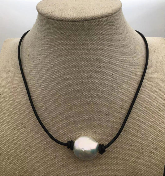 AAA White big Baroque Pearl necklace,Leather Pearl Choker,Pearl Leather Necklace,White Freshwater pearl,Black Leather Pearl necklace,Le1-081