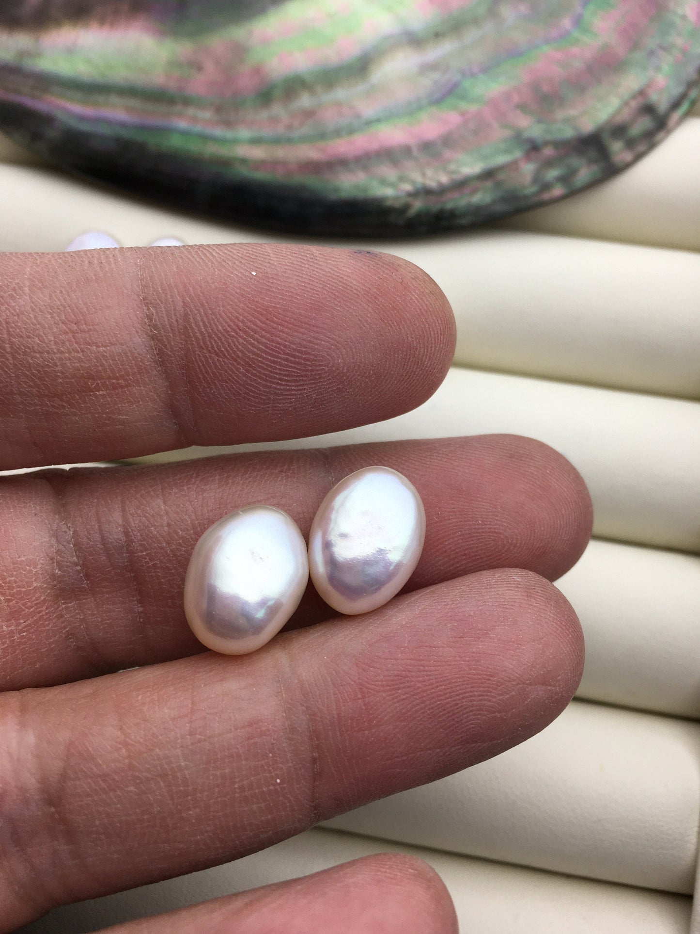 1 pair AAA 9-11mm Thick White Ellipse Freshwater Pearl loose Beads Pair,ZS-103-37-66
