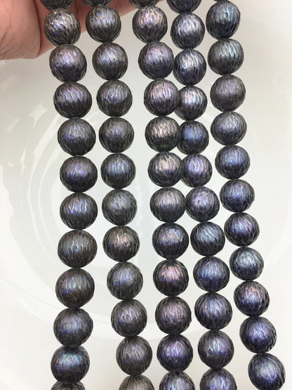 15.5'' AA+ 10-13mm Black Round Carved Freshwater Pearl - Hand Carved - CAC-T23