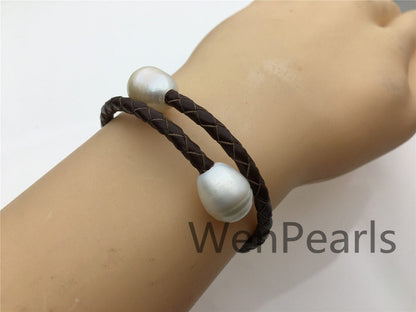Two Pearl Adjust Length Leather Bracelet,Leather pearl Bracelet-genuine freshwater pearl - Real leather - Le20-001