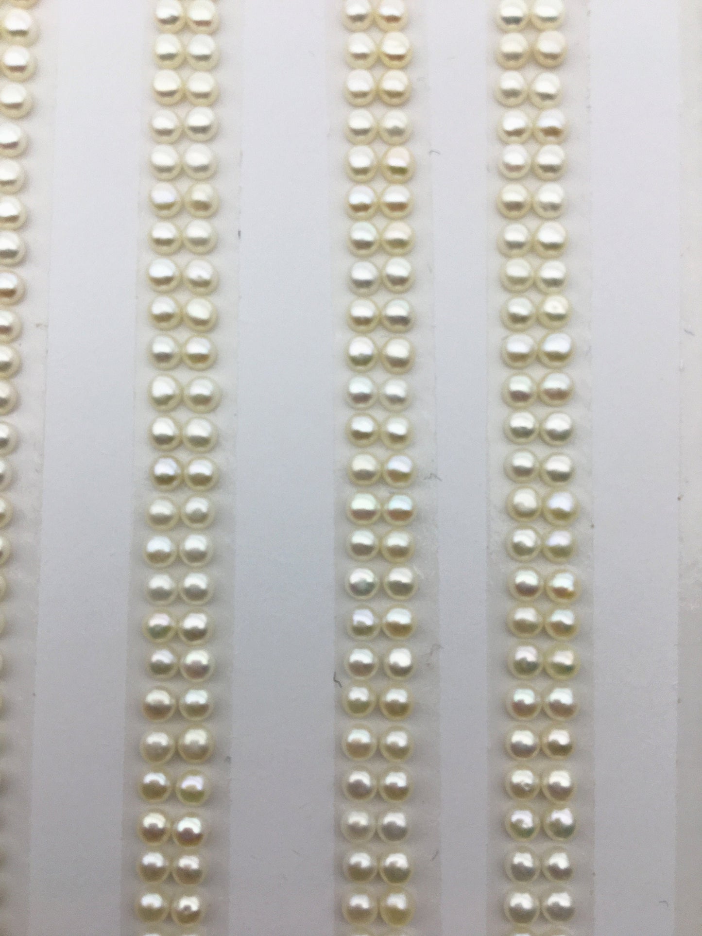 40% OFF 10 pairs AAA+ 2.5-3mm Seed Button freshwater Pearls,0.7mm half hole,white color pearl for ring,BTN2-T1
