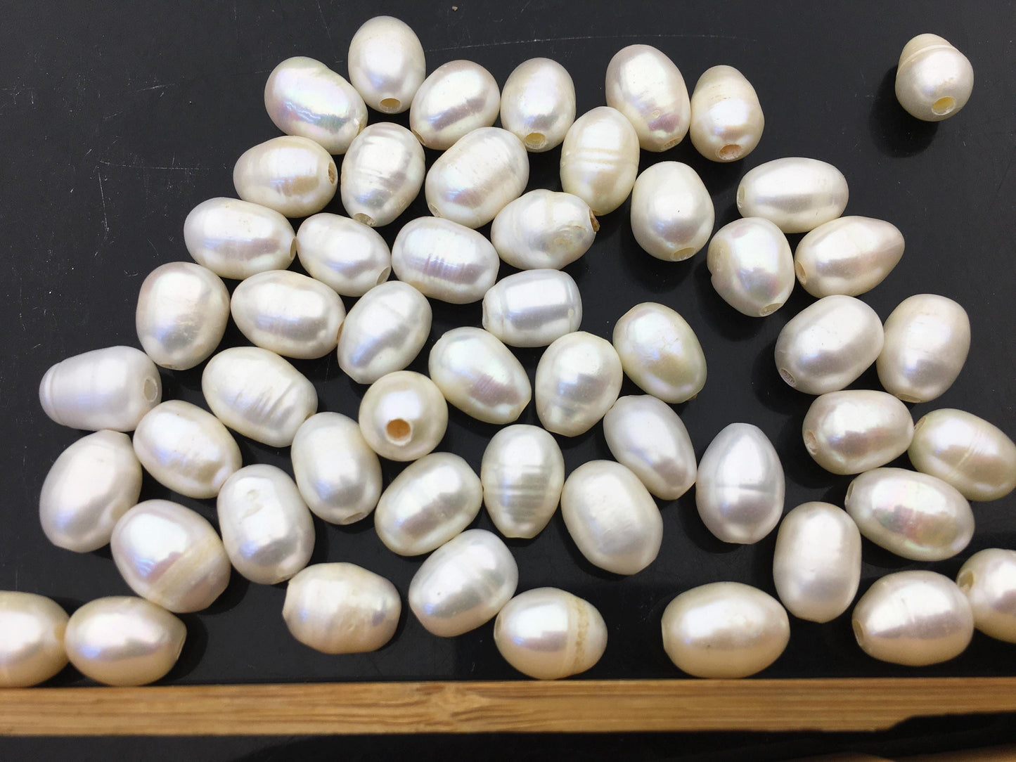 20pcs AA 8.3-9.3x11-13mm white rice freshwater pearls,2.2mm large hole,20pcs,LR9-2A-3