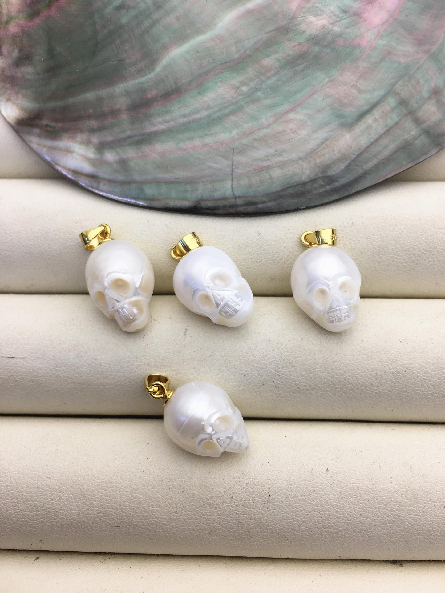 1pc AAA 9-11mm White HandMade Carved Skull Freshwater Pearl Beads For necklace pendant earrings,DIY pearl,NC1-010