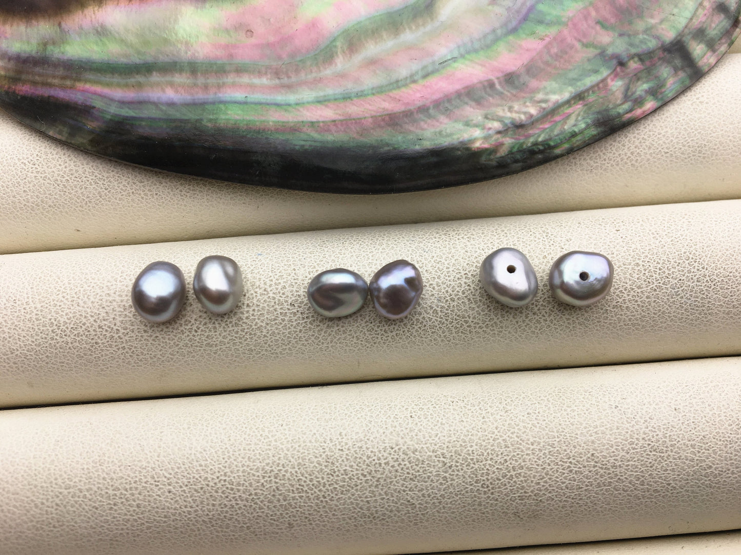 2 pairs AAA 6-7mm Gray keshi pearls Pair,for make stud earrings,baroque pearl,loose pearl beads,very high luster,ZS-127-62-3