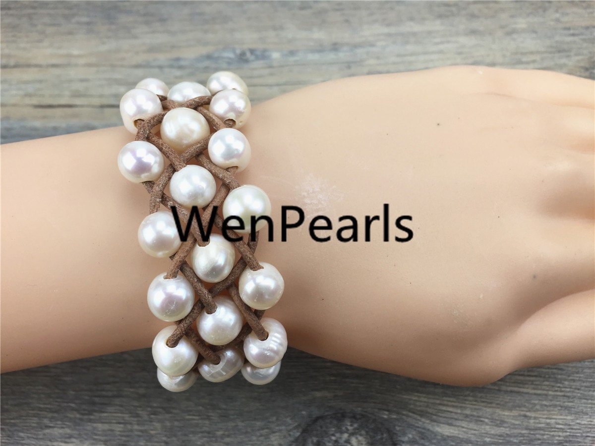 Three rows pearl bracelet,Leather Pearls Bracelet, Handmade Cuff,White Pearls on Brown Leather,Black leather bracelet,Le7-037