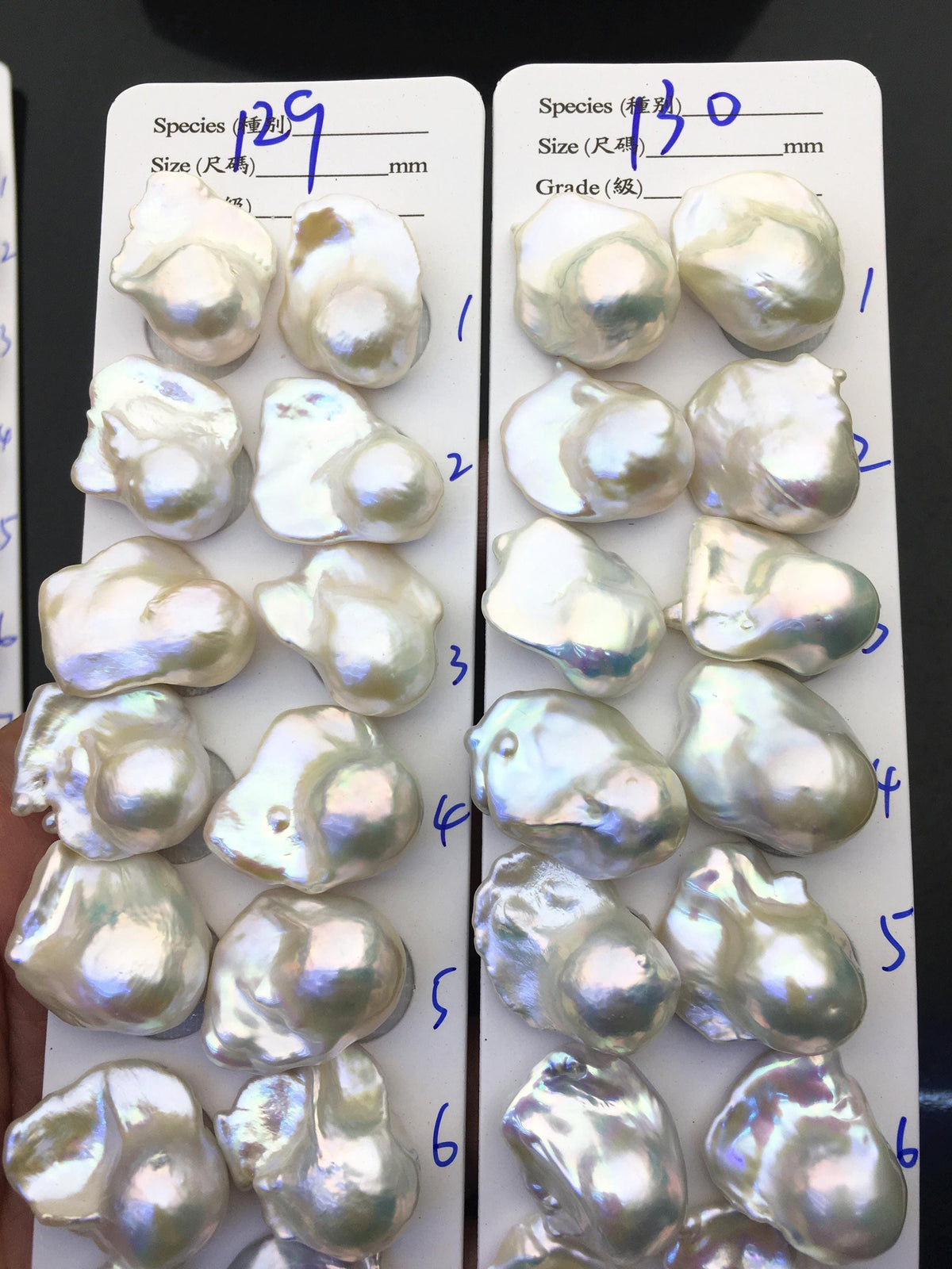 1 pair AAA 17-20x20-25mm White Flameball Pearl Pairs,no hole,Baroque Cultured Freshwater Pearl,flameball pearls,FL15-3A-8-59