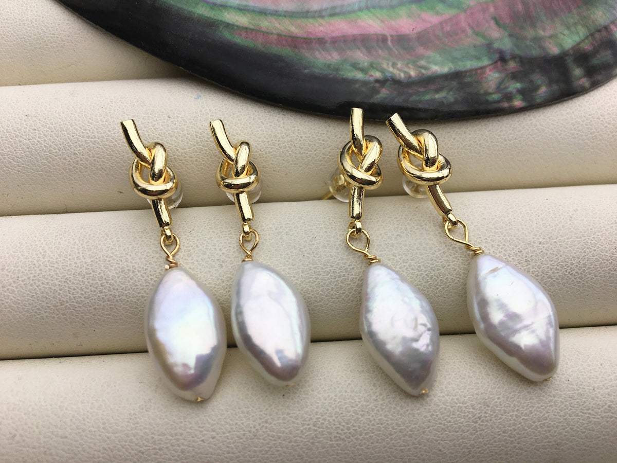 White Natural diamond shape baroque pearl flower stud earrings,wedding pearl earrings,SE3-131-9
