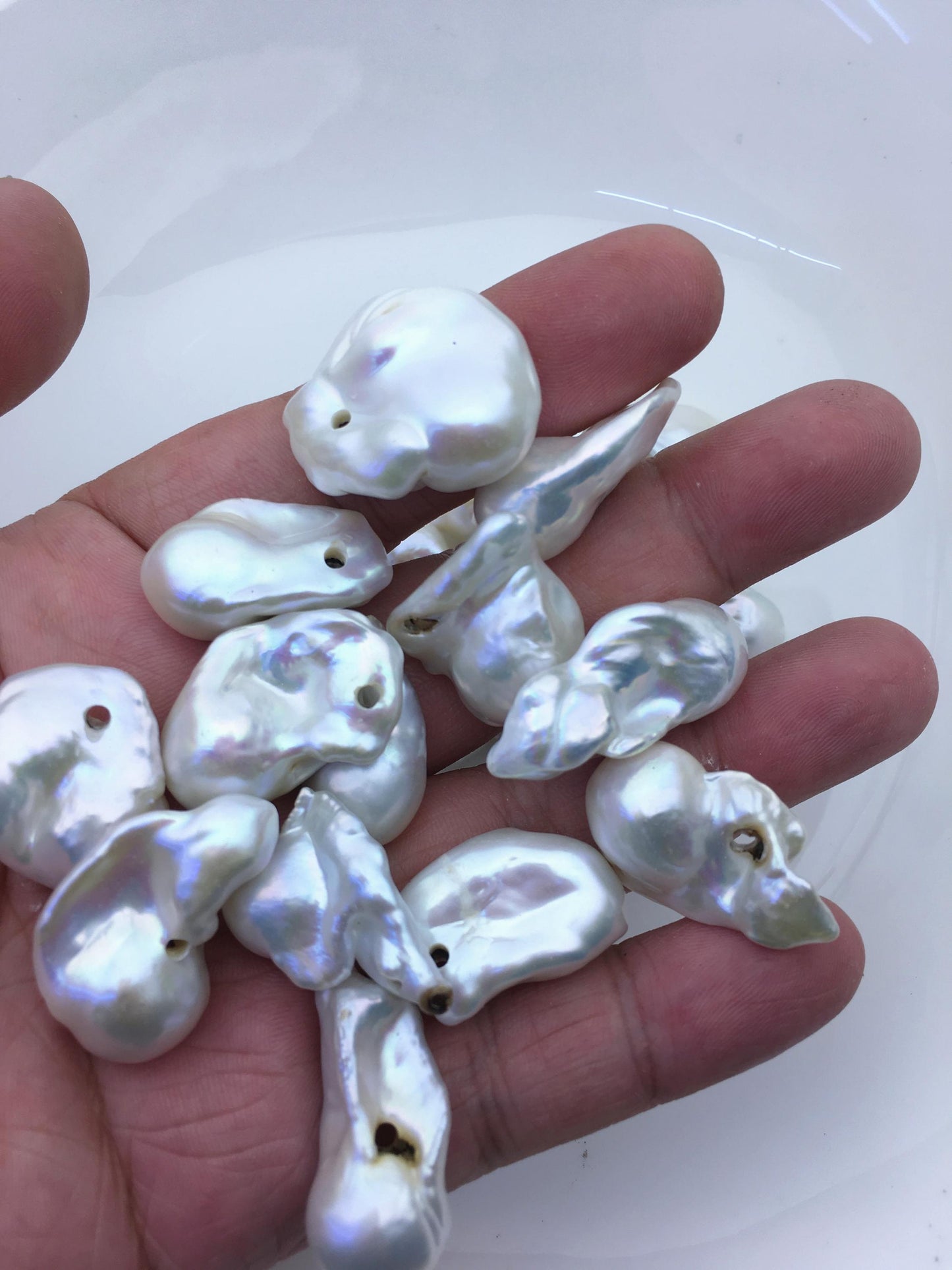 28pcs AA+ 13-21mm white flame ball pearl,2.2mm large hole,FL15-T4-36