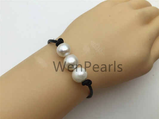 Three pearl Leather Pearls Bracelet - 10mm near round pearl - Genuine freshwater pearl - Real leather - Le7-083
