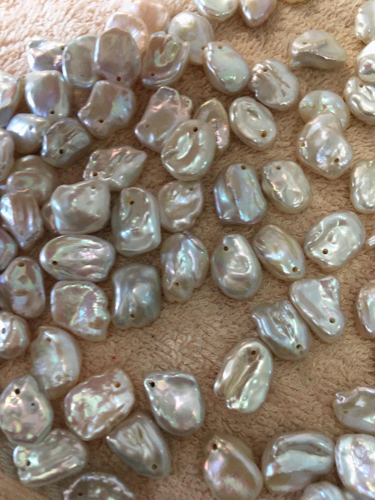 30pcs AAA 9-11mm white keshi freshwater pearls,side hole,ZS-127-T34