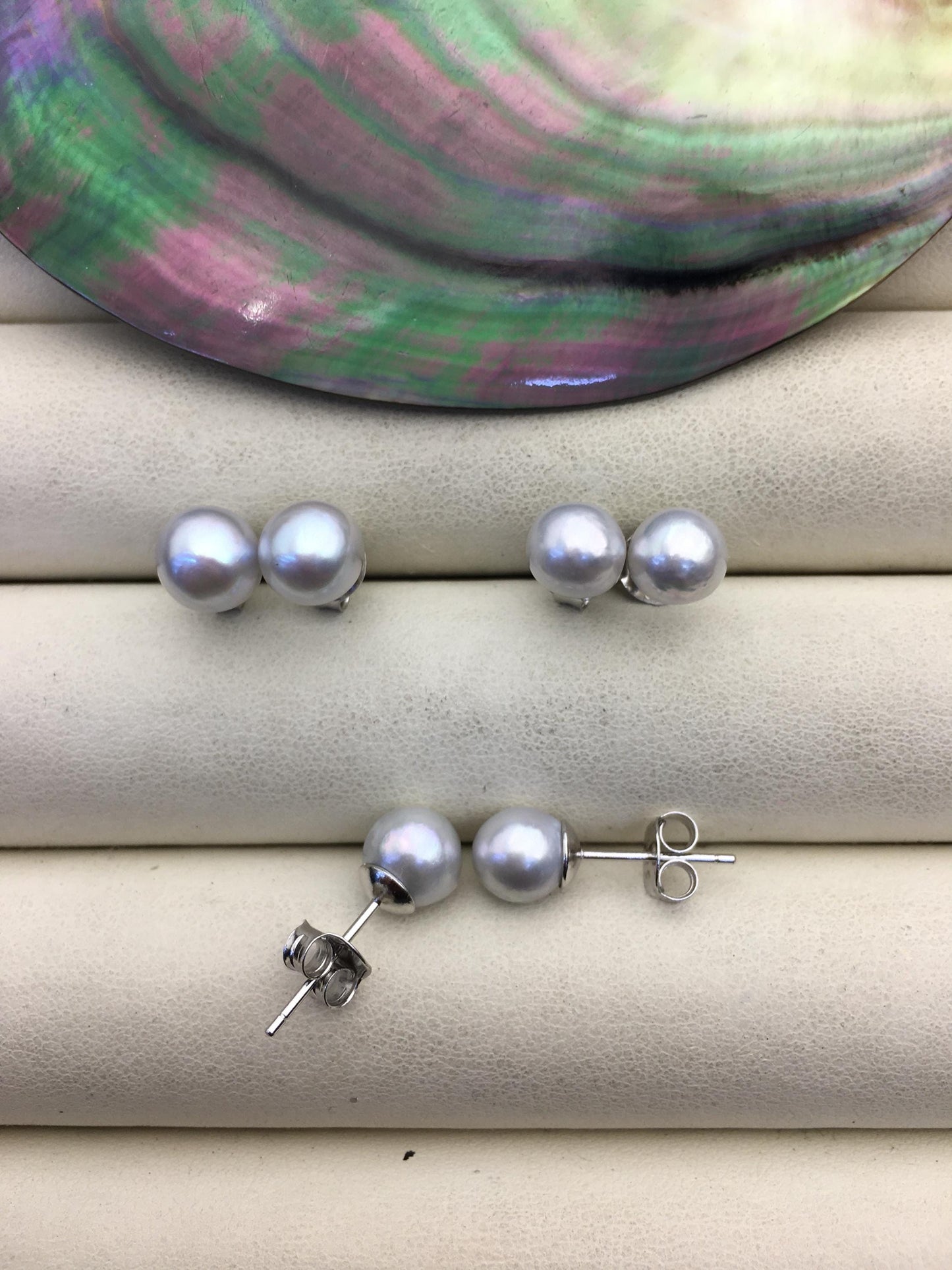 AA 7-8mm gray akoya round seawater pearl stud earrings,sterling silver metal,SE3-109-18
