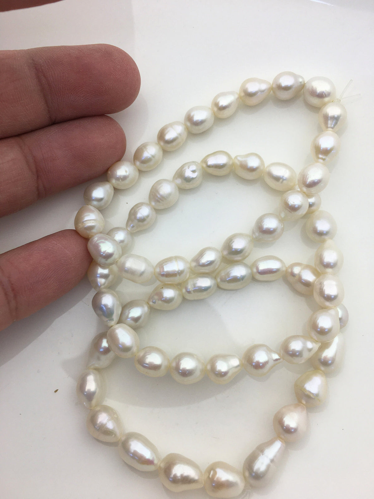 High Luster!2pcs 7 inchs AA+ 7-8mm White Baroque Rice Freshwater Akoya pearl Elastic string Bracelet,B8-003-5