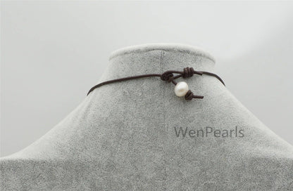 Big white pearl leather drop necklace,Pearl and Leather Lariat Necklace,Leather Pearl necklace,Le4-107