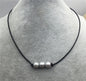 Three gray round pearl necklace, Leather Pearl Choker, Pearl Leather Necklace, White Freshwater pearl,LIGHT BROWN,Le1-074