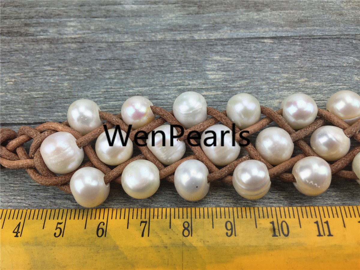 Three rows pearl bracelet,Leather Pearls Bracelet, Handmade Cuff,White Pearls on Brown Leather,Black leather bracelet,Le7-037
