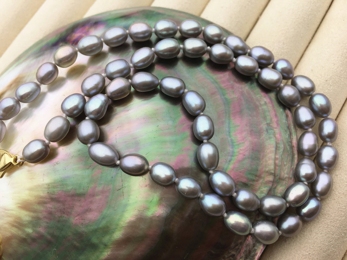 16.5+2'' AAA 5-5.5mm gray tiny rice freshwater Pearl necklace,genuine freshwater Pearl necklace,Natural Pearl Necklace,NPN1-001