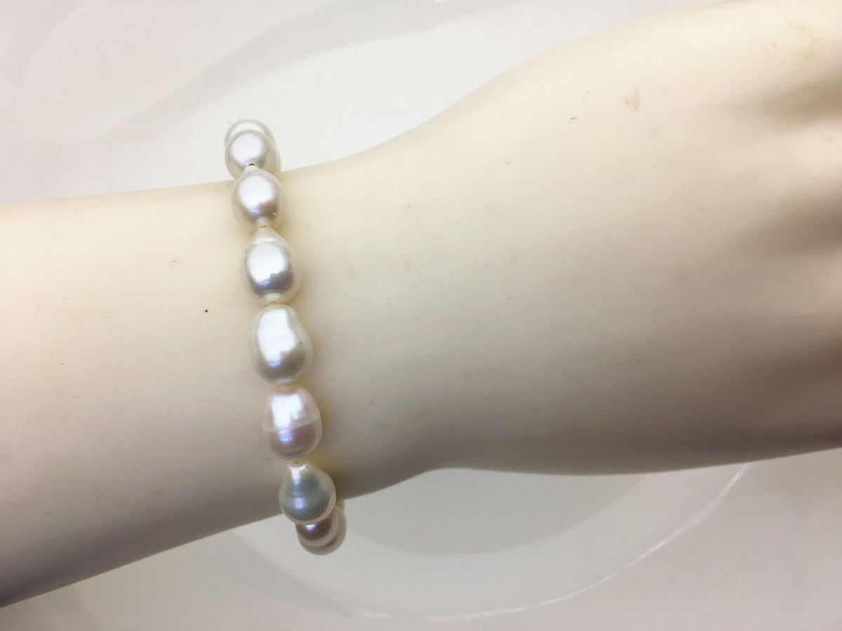 High Luster!2pcs 7 inchs AA+ 7-8mm White Baroque Rice Freshwater Akoya pearl Elastic string Bracelet,B8-003-5